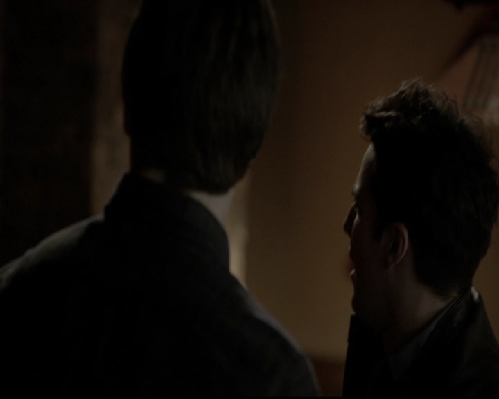 VampireDiariesWorld-dot-org_5x17RescueMe1024.jpg