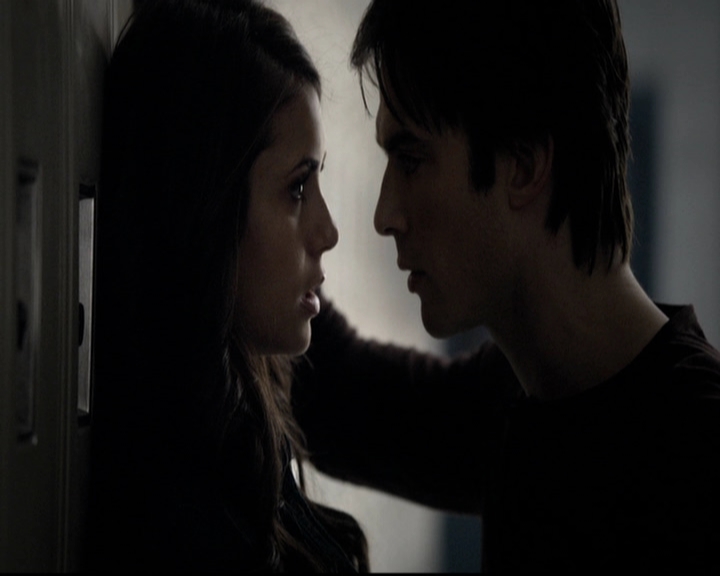 VampireDiariesWorld-dot-org_5x17RescueMe1086.jpg