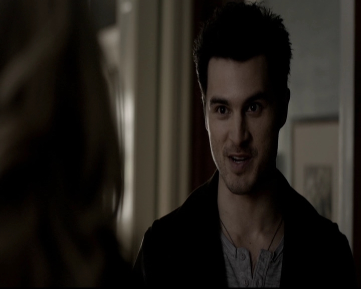 VampireDiariesWorld-dot-org_5x17RescueMe1104.jpg