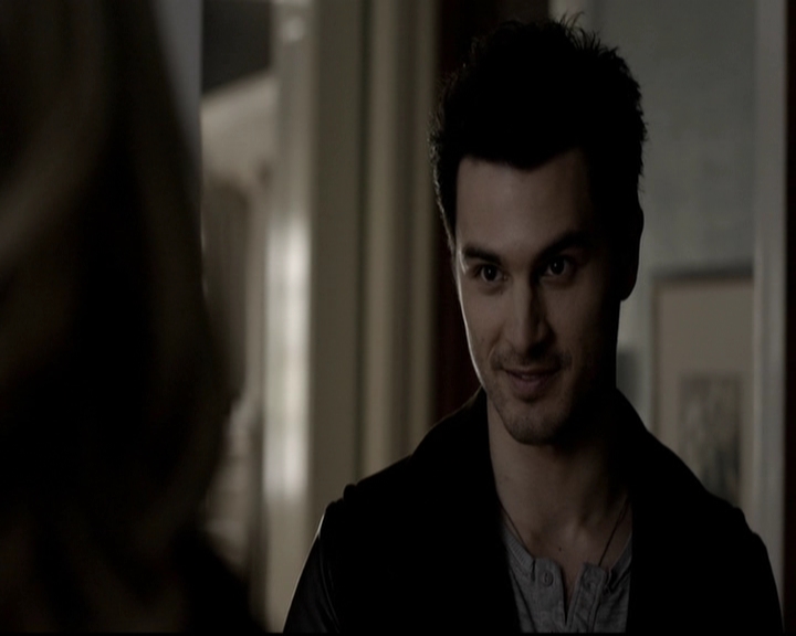 VampireDiariesWorld-dot-org_5x17RescueMe1106.jpg