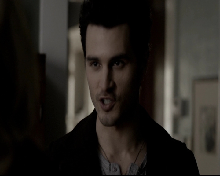 VampireDiariesWorld-dot-org_5x17RescueMe1120.jpg