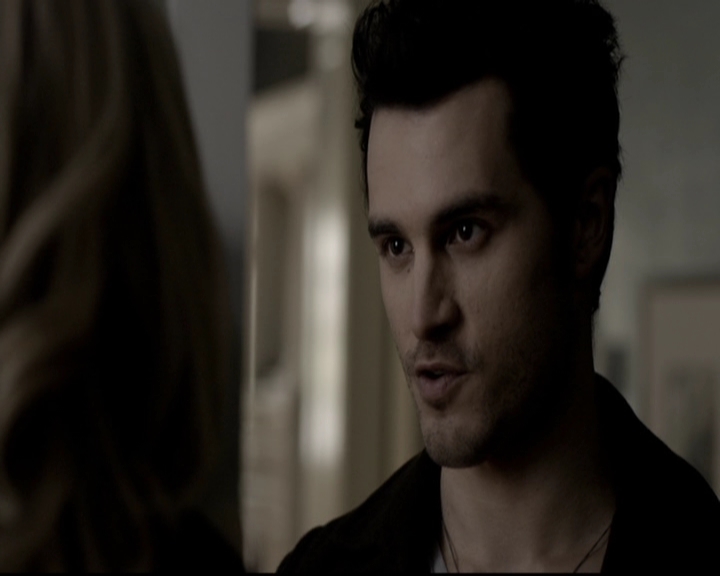 VampireDiariesWorld-dot-org_5x17RescueMe1121.jpg