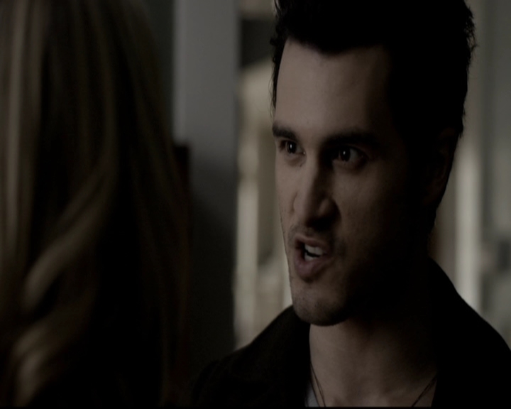 VampireDiariesWorld-dot-org_5x17RescueMe1126.jpg