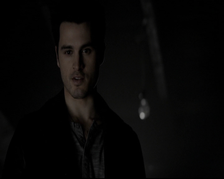 VampireDiariesWorld-dot-org_5x17RescueMe1182.jpg