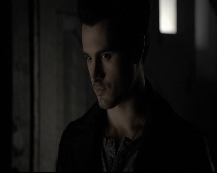 VampireDiariesWorld-dot-org_5x17RescueMe1186.jpg