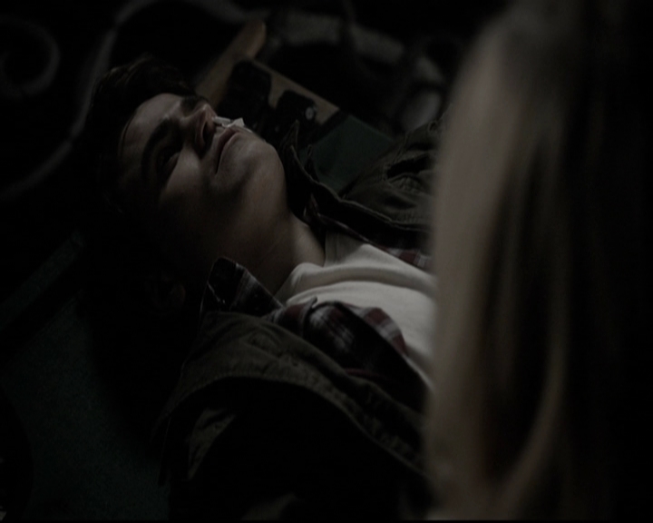 VampireDiariesWorld-dot-org_5x17RescueMe1208.jpg