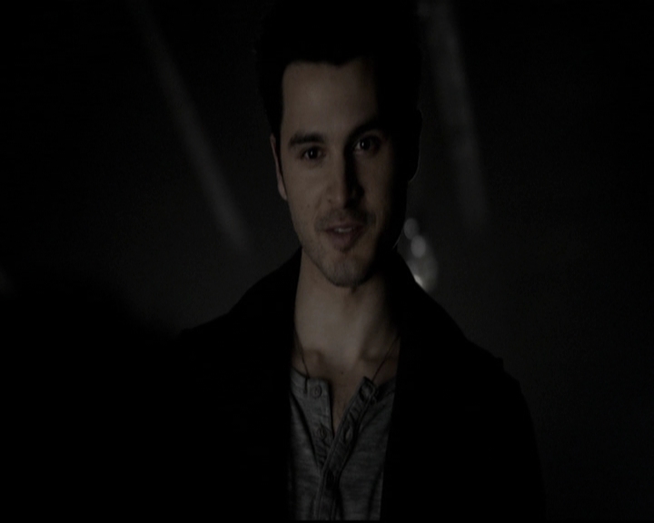 VampireDiariesWorld-dot-org_5x17RescueMe1227.jpg