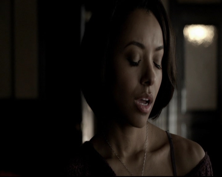 VampireDiariesWorld-dot-org_5x17RescueMe1291.jpg