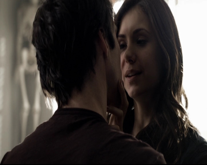 VampireDiariesWorld-dot-org_5x17RescueMe1314.jpg