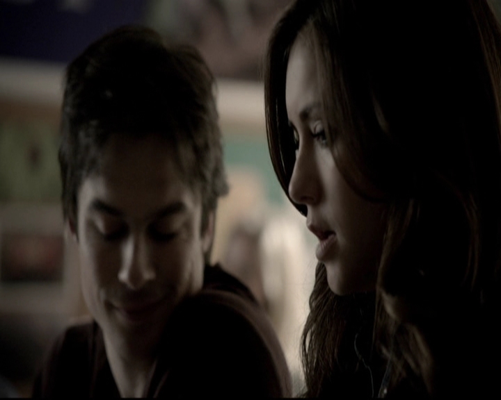 VampireDiariesWorld-dot-org_5x17RescueMe1339.jpg