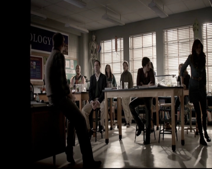 VampireDiariesWorld-dot-org_5x17RescueMe1343.jpg