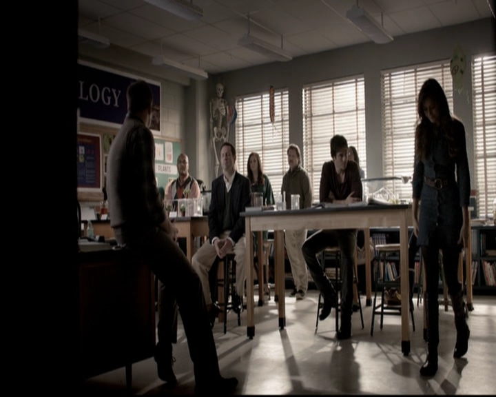 VampireDiariesWorld-dot-org_5x17RescueMe1344.jpg