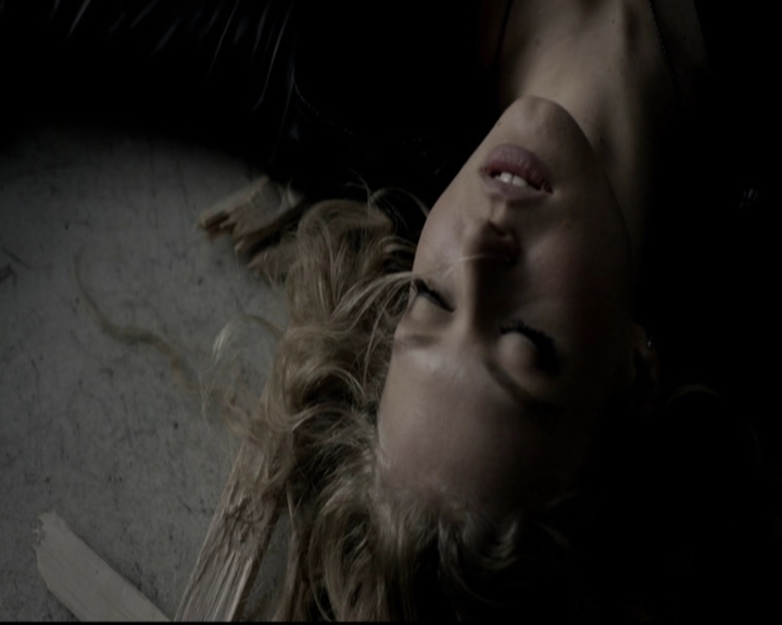 VampireDiariesWorld-dot-org_5x17RescueMe1403.jpg