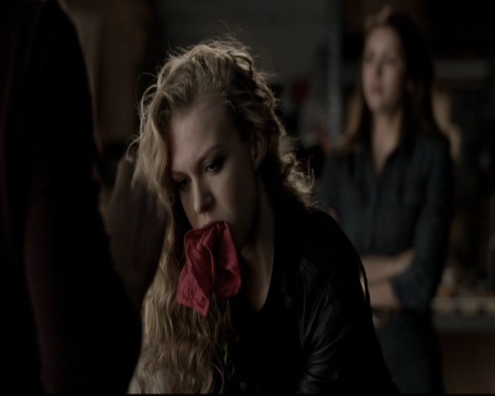 VampireDiariesWorld-dot-org_5x17RescueMe1518.jpg