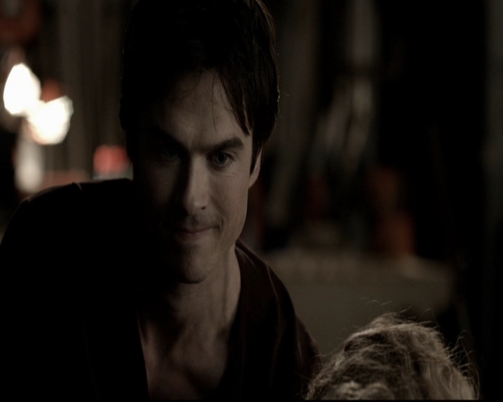 VampireDiariesWorld-dot-org_5x17RescueMe1552.jpg