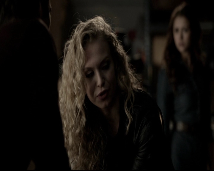 VampireDiariesWorld-dot-org_5x17RescueMe1562.jpg