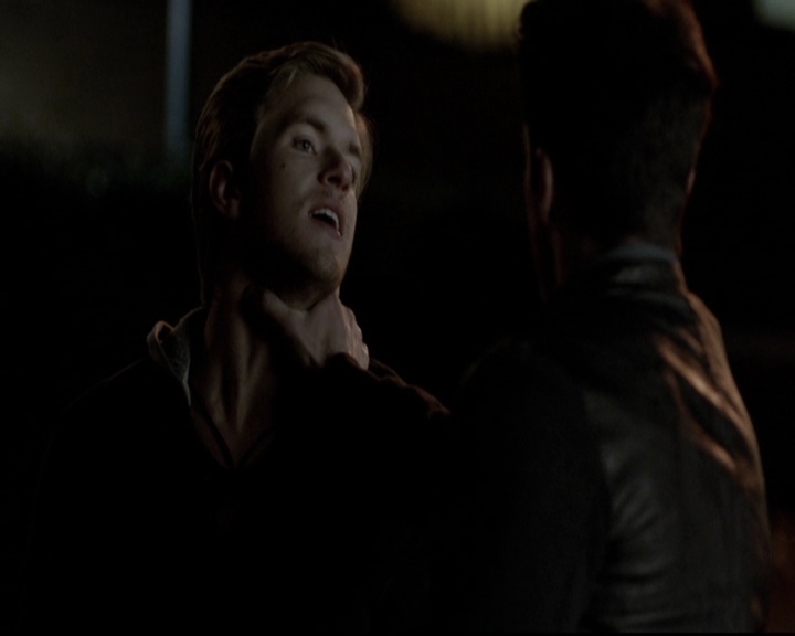 VampireDiariesWorld-dot-org_5x17RescueMe1628.jpg