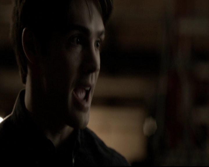 VampireDiariesWorld-dot-org_5x17RescueMe1658.jpg