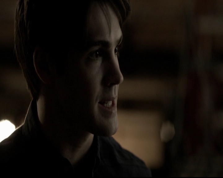 VampireDiariesWorld-dot-org_5x17RescueMe1659.jpg