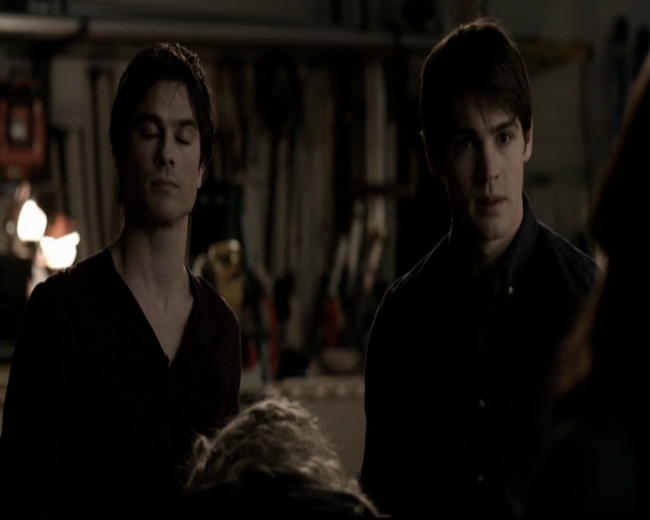 VampireDiariesWorld-dot-org_5x17RescueMe1671.jpg