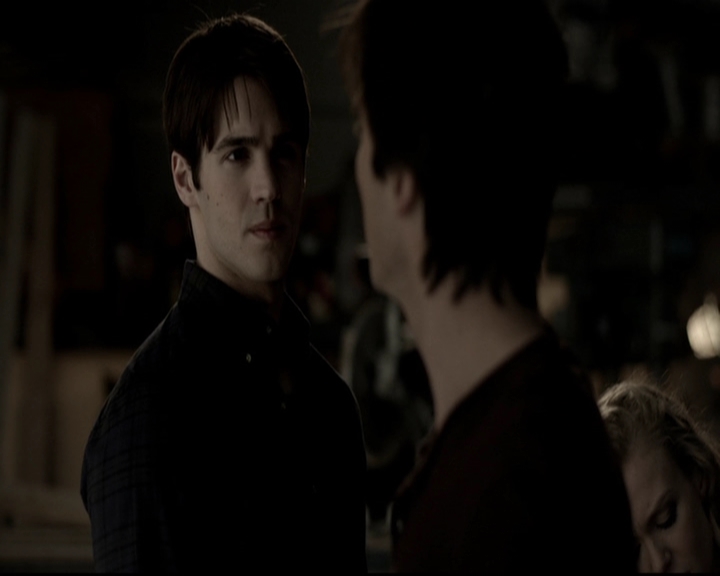 VampireDiariesWorld-dot-org_5x17RescueMe1688.jpg