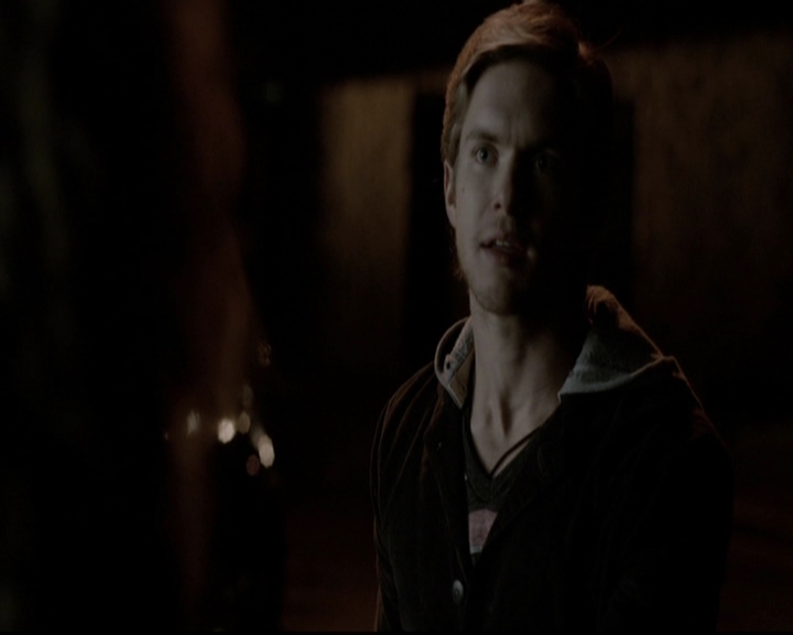 VampireDiariesWorld-dot-org_5x17RescueMe1702.jpg