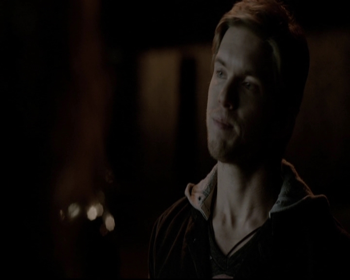 VampireDiariesWorld-dot-org_5x17RescueMe1707.jpg