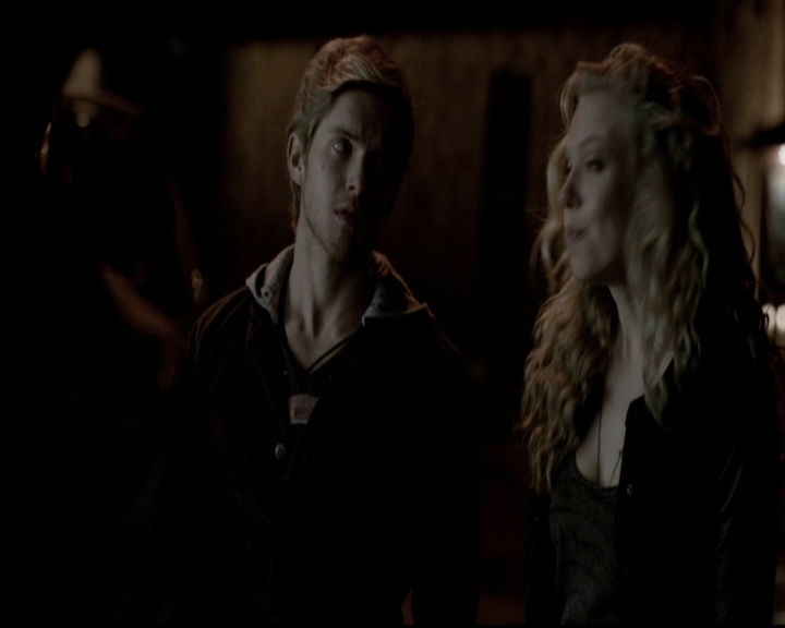 VampireDiariesWorld-dot-org_5x17RescueMe1721.jpg