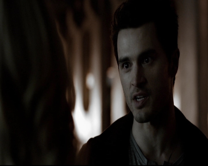 VampireDiariesWorld-dot-org_5x17RescueMe1776.jpg