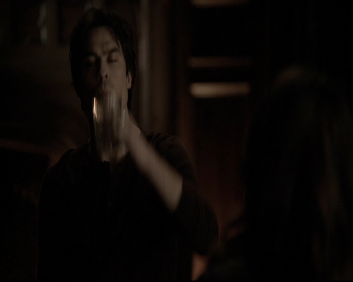 VampireDiariesWorld-dot-org_5x17RescueMe1816.jpg