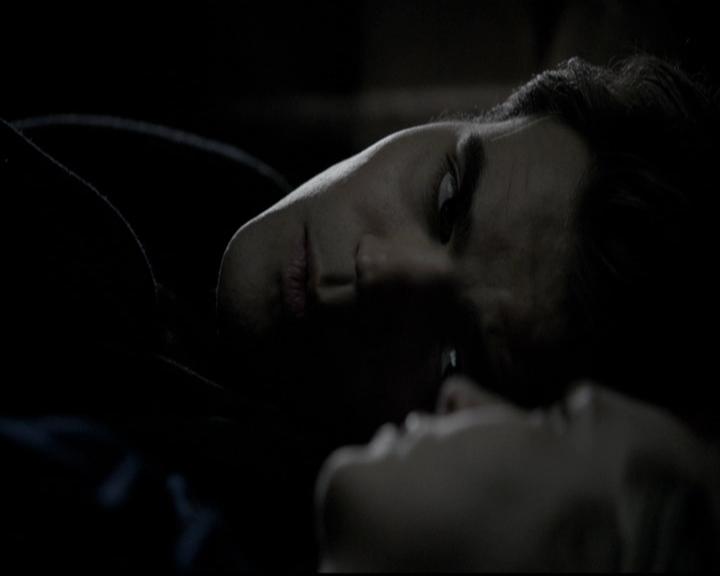 VampireDiariesWorld-dot-org_5x17RescueMe1978.jpg