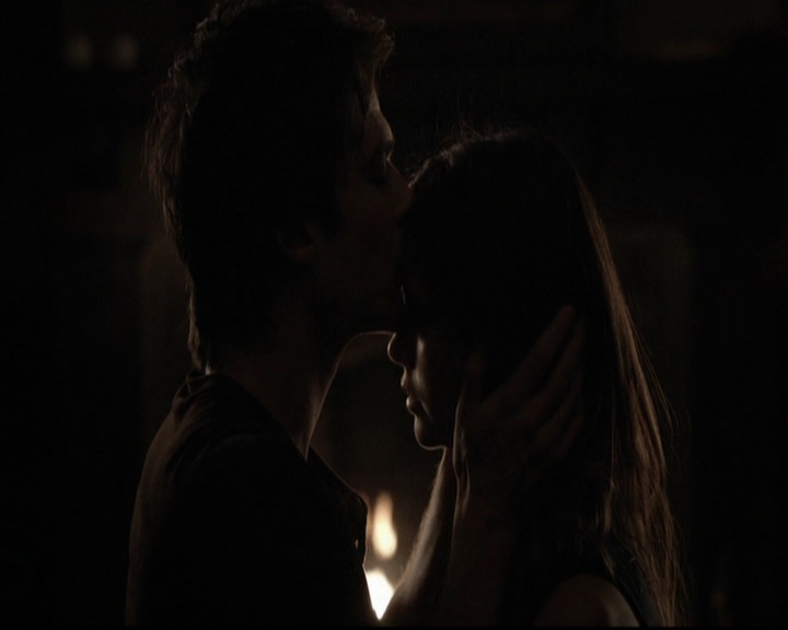 VampireDiariesWorld-dot-org_5x17RescueMe2133.jpg