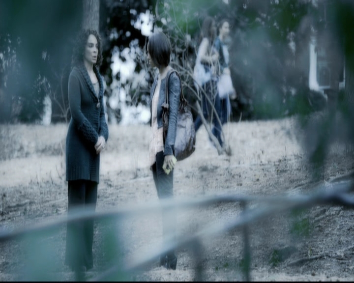 VampireDiariesWorld-dot-org_5x18ResidentEvil0407.jpg