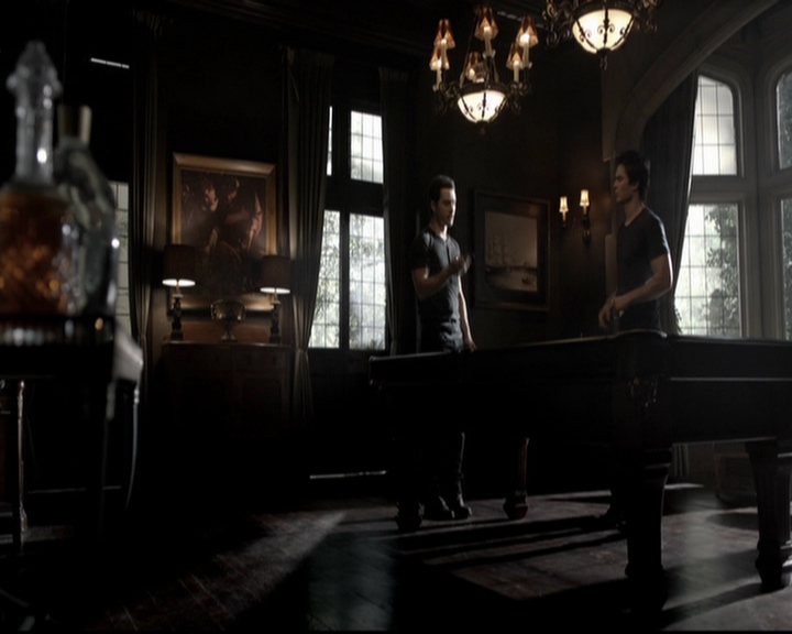 VampireDiariesWorld-dot-org_5x18ResidentEvil0586.jpg