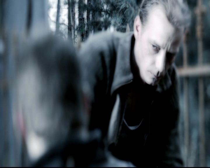 VampireDiariesWorld-dot-org_5x18ResidentEvil0802.jpg