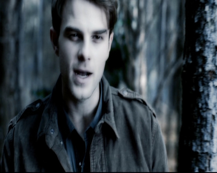 VampireDiariesWorld-dot-org_5x18ResidentEvil0823.jpg