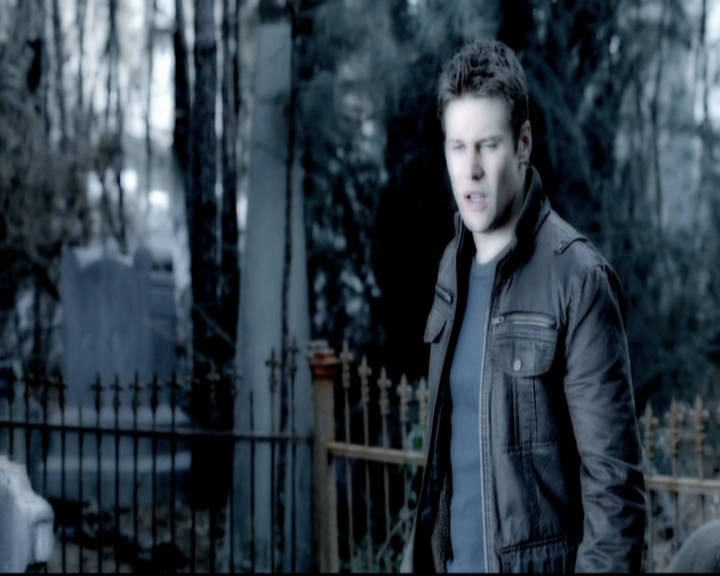 VampireDiariesWorld-dot-org_5x18ResidentEvil0826.jpg