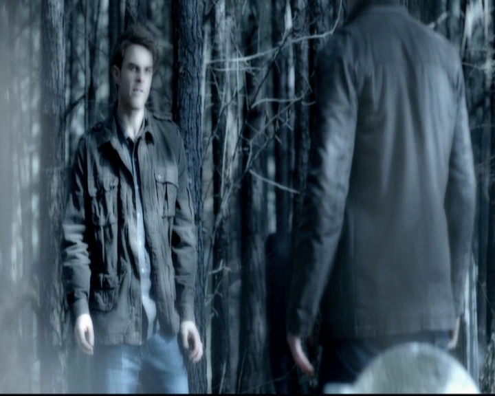 VampireDiariesWorld-dot-org_5x18ResidentEvil0840.jpg