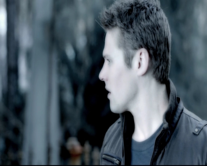 VampireDiariesWorld-dot-org_5x18ResidentEvil0852.jpg