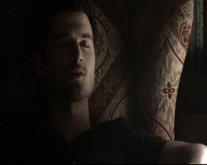 VampireDiariesWorld-dot-org_5x18ResidentEvil0951.jpg