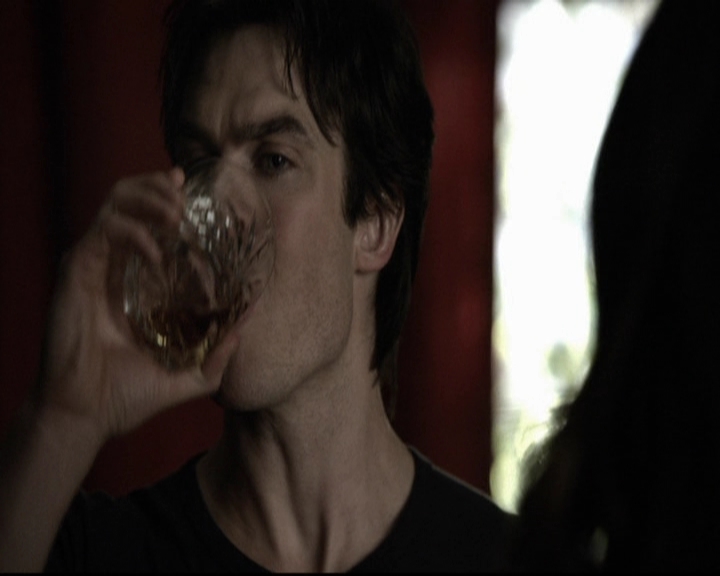 VampireDiariesWorld-dot-org_5x18ResidentEvil1035.jpg