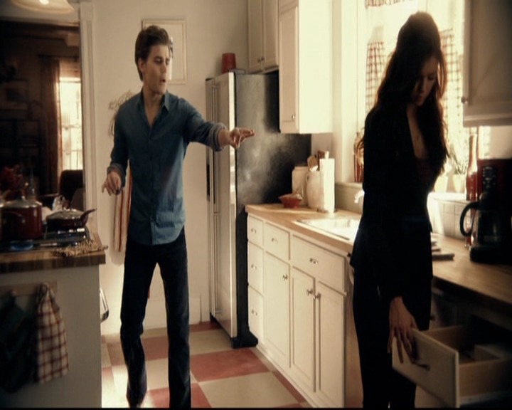 VampireDiariesWorld-dot-org_5x18ResidentEvil1318.jpg