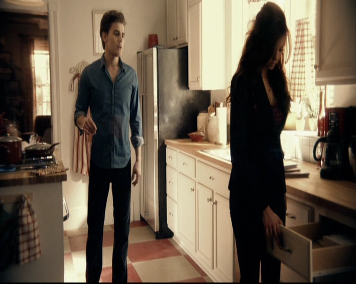 VampireDiariesWorld-dot-org_5x18ResidentEvil1320.jpg