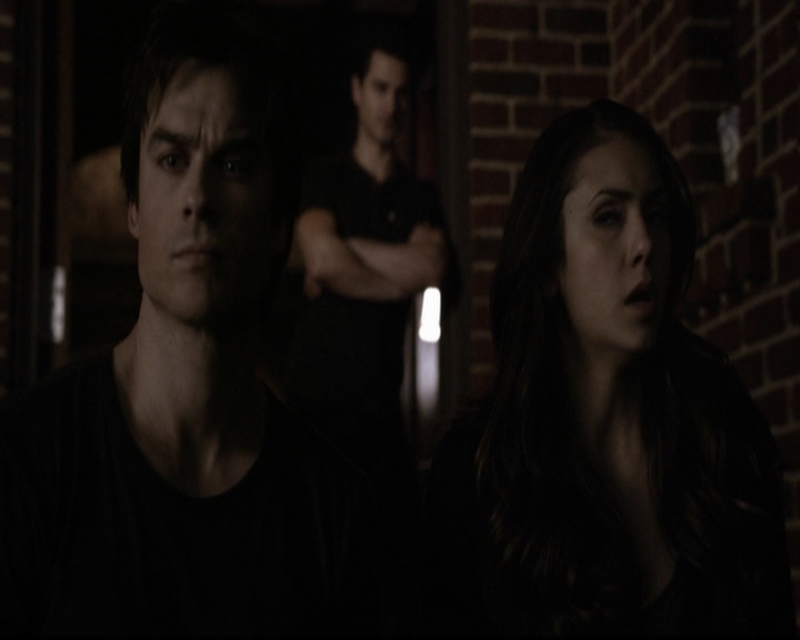 VampireDiariesWorld-dot-org_5x18ResidentEvil1389.jpg