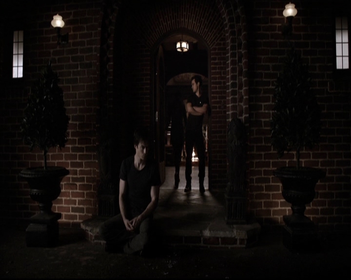 VampireDiariesWorld-dot-org_5x18ResidentEvil1397.jpg