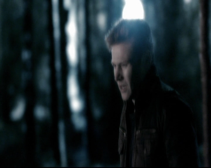 VampireDiariesWorld-dot-org_5x18ResidentEvil1407.jpg