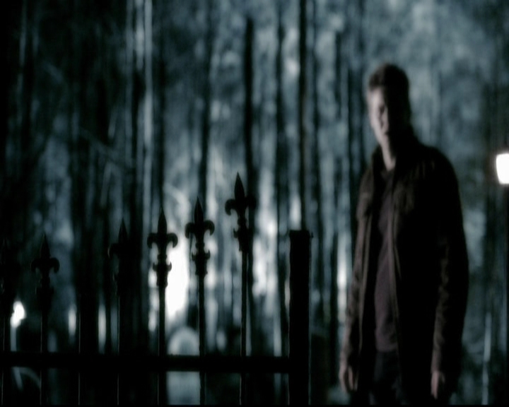 VampireDiariesWorld-dot-org_5x18ResidentEvil1412.jpg