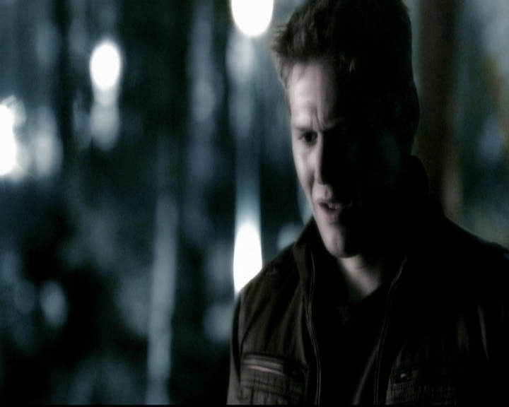 VampireDiariesWorld-dot-org_5x18ResidentEvil1417.jpg