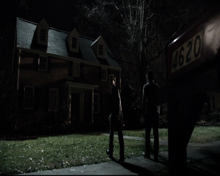 VampireDiariesWorld-dot-org_5x18ResidentEvil1499.jpg