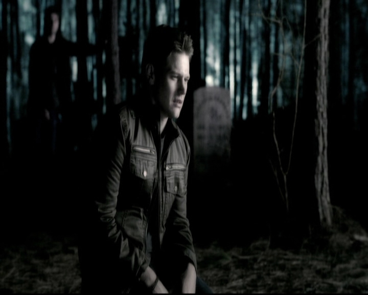 VampireDiariesWorld-dot-org_5x18ResidentEvil1965.jpg